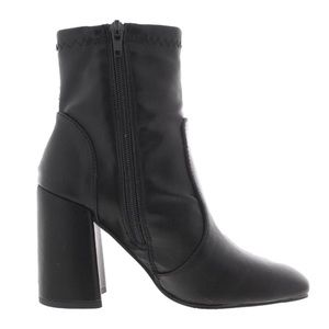 Madden Girl Womens
Wiink Patent Dress
Boot Ankle Boots